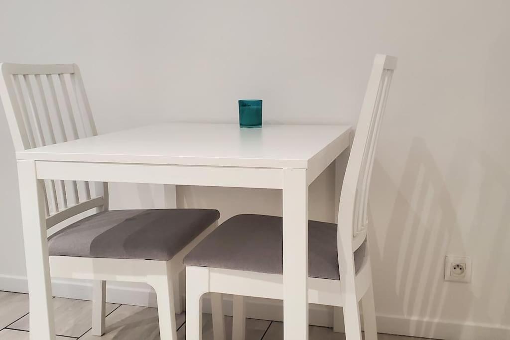 Tulsa Home - Superbe Appartement De Deux Chambres - Avec Terrasse Privee Osny المظهر الخارجي الصورة